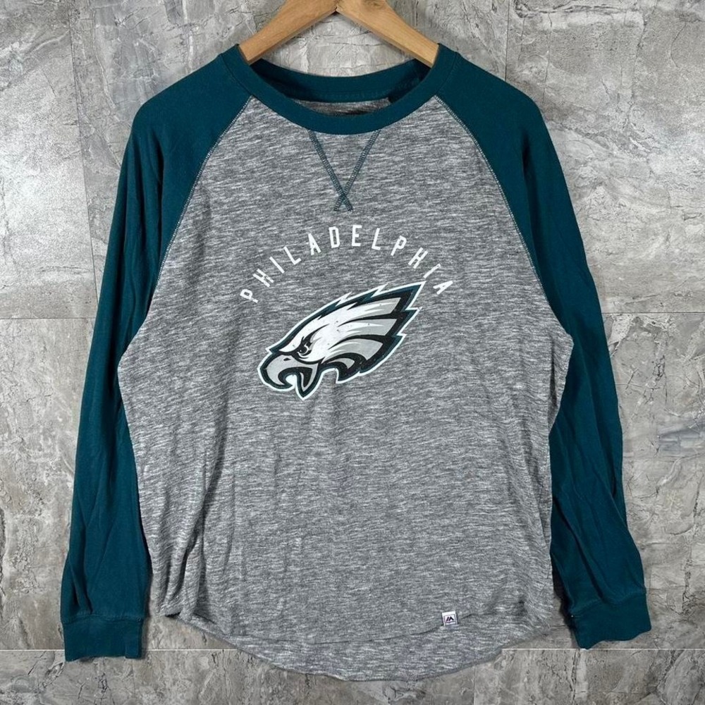 Majestic Philadelphia Eagles grey long sleeve shirt NFL Men's Size large